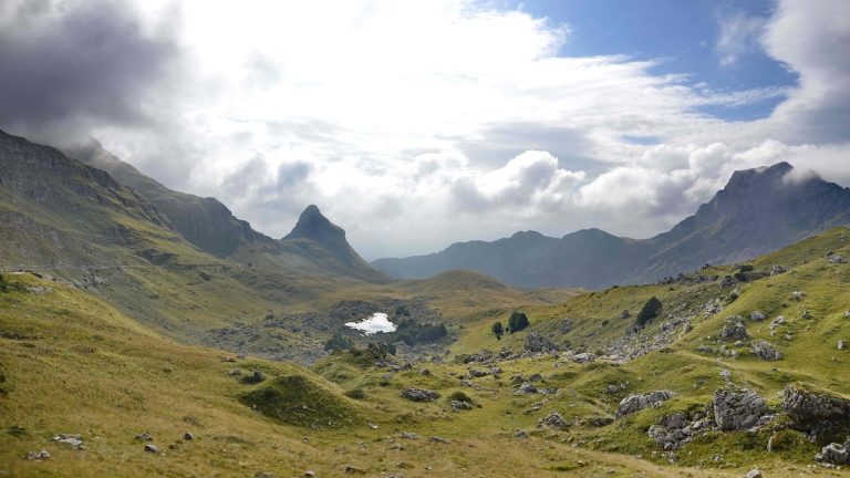 durmitor mountains, landscape, nature-2823687.jpg